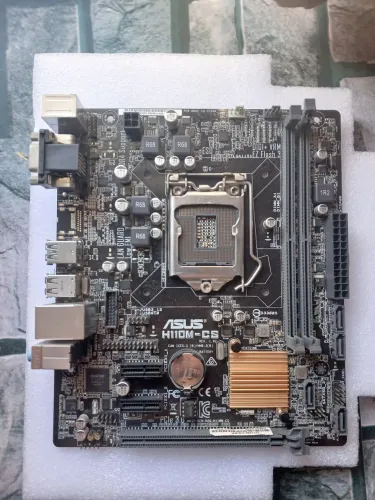 placa mãe asus h110m cs (com defeito)