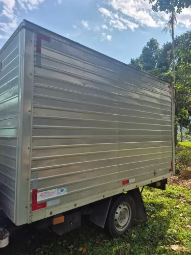 Vendo Bau para Kia bongo ou hr