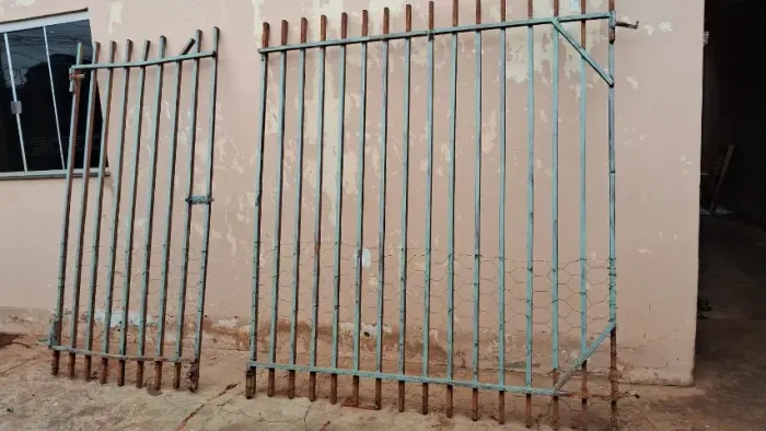 Portão de grade
