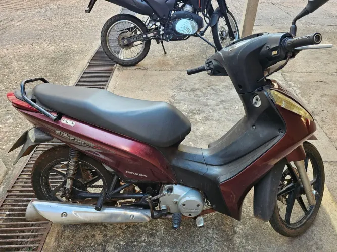 Honda Biz 125 ES