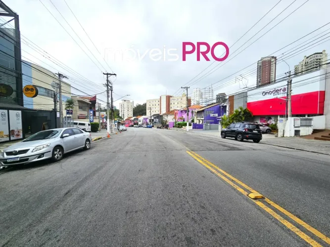 Localização Estratégica em Rua Altamente Comercial! ZM