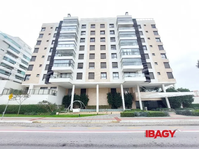 Excelente Apartamento 3 dormitório(s) em Balneário - Florianópolis