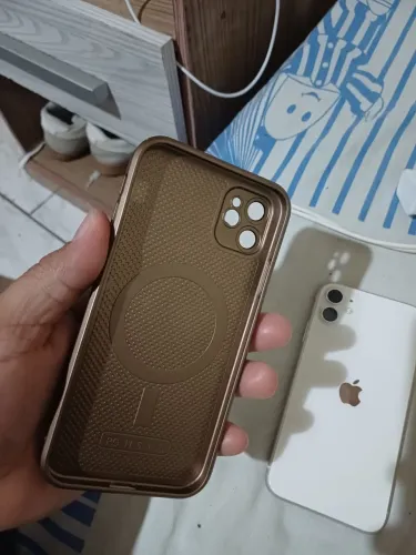 Estou vendendo meu iPhone 11.