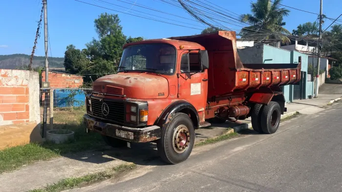 Mb 1313 caçamba