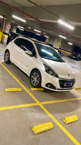 Peugeot 208 Griffe 1.6 Flex 16V 5P Aut. 2017