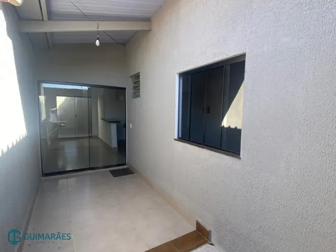 Casa 2 Quartos no Jardim Colorado Cozinha Americana e Jardim de Inverno