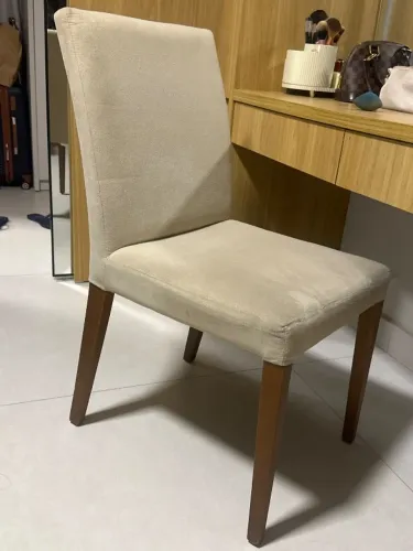 Mesa de jantar laqueada com 6 cadeiras