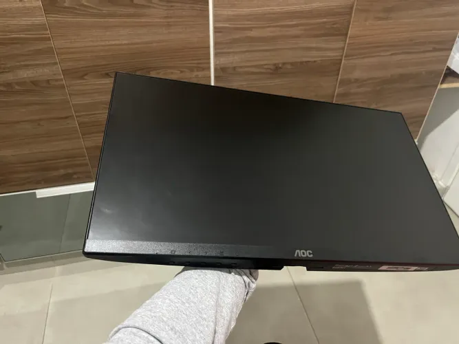 Monitor gamer aoc 100hz