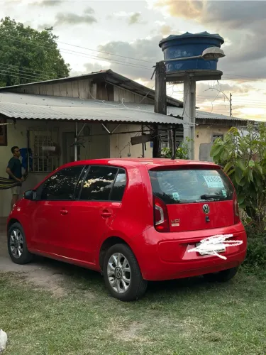 Volkswagen Up! High 1.0 Total Flex 12V 5P 2015