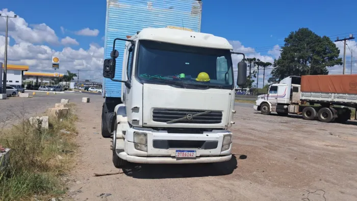 Vendo cavalo e carreta 