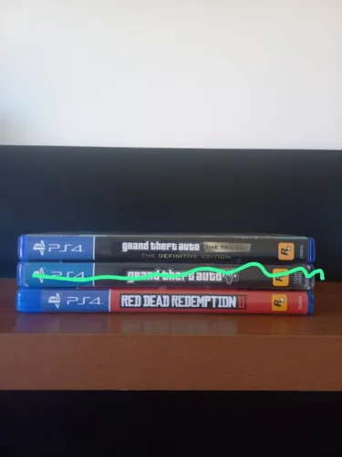 GTA TRILOGY + RED DEAD REDEMPTION 2 COMBO 2 JOGOS PS4 MIDIA FÍSICA