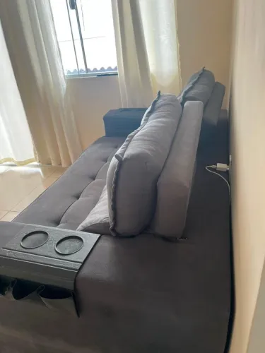 Sofá retrátil