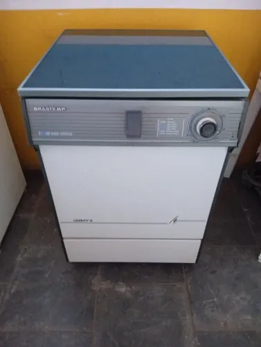Vendo lava louça conservada nao sei sei ligar vendo como está