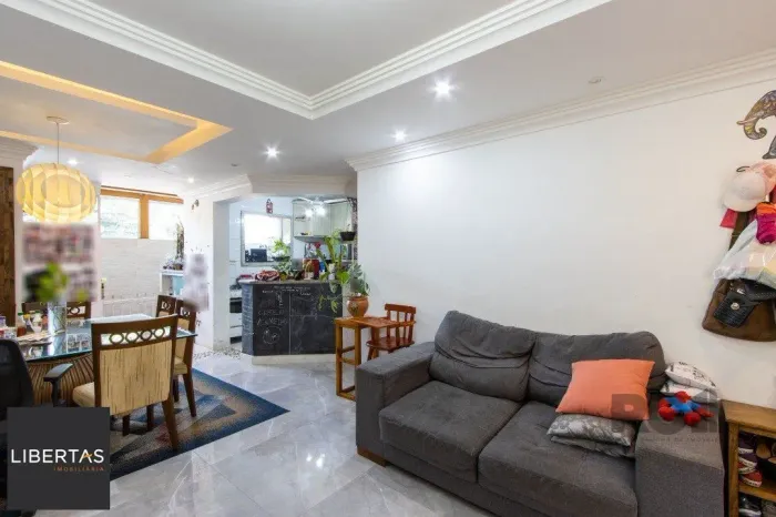 Casa Condominio para Venda - 139m², 3 quartos, 1 suite, 1 vaga - Cavalhada