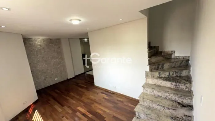 Casa de Condomínio para venda com 119m² e 2 vagas na Vila Matilde