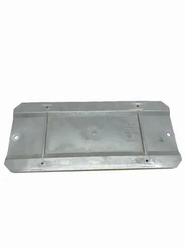 Suporte Placa Traseira Vw Jetta Tsi 2.0 2016 1h6943199 Prata