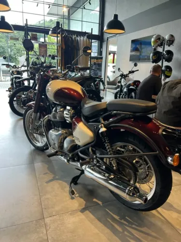 Classic 650c RED
