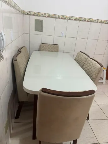 Mesa de 6 lugares nova 