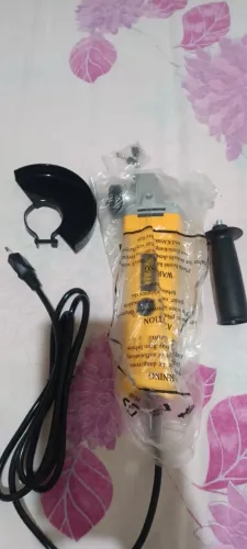 Esmerilhadeira DeWALT nova
