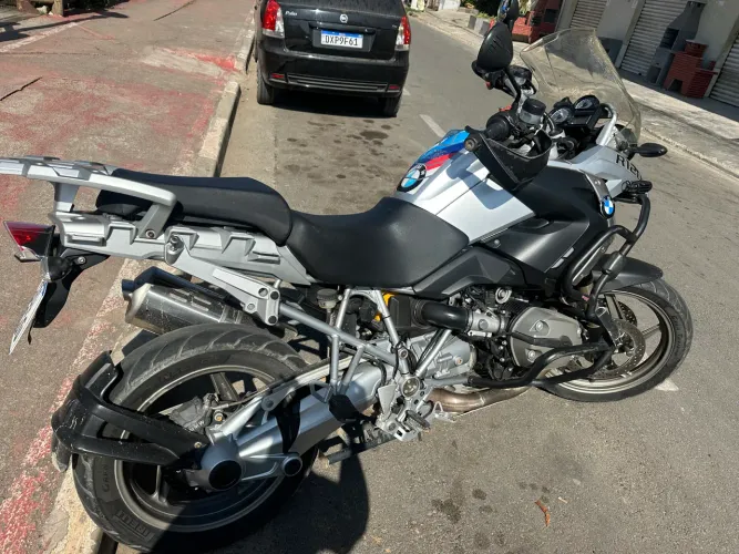 BMW GS R1200 2009 com 47 mil km rodado a moto é impecável