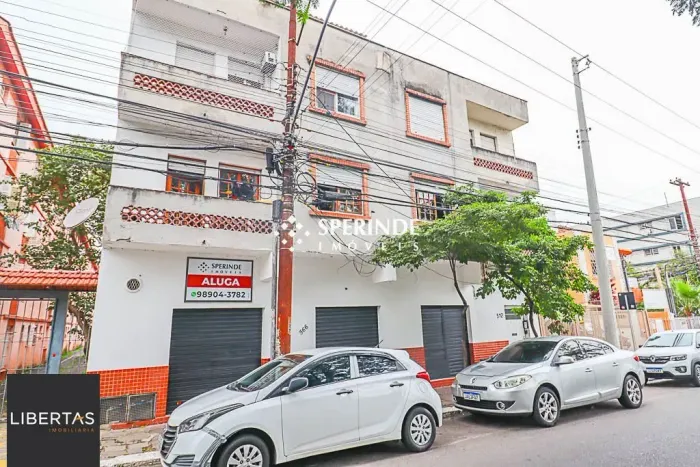 Loja de frente na Av Getulio Vargas próximo a Marcilio Dias - Menino Deus