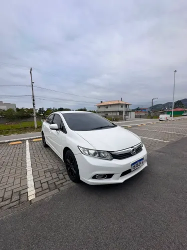 Honda Civic Sedan LXR 2.0 Flexone 16V Aut. 4P 2014