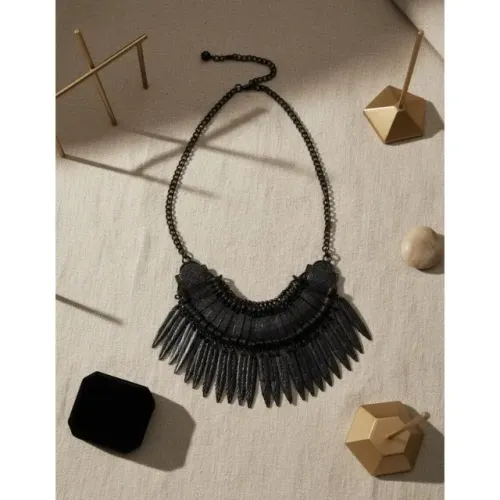 Colar turco em metal preto
