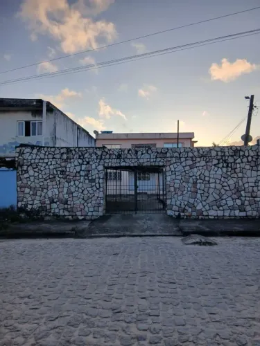 Imóvel para aluguel tem 120 metros quadrados com 5 quartos em Mustardinha - Recife - PE