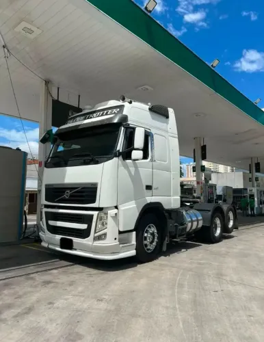volvo fh 440 6x2 ano 2011