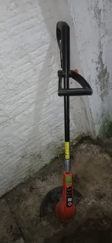 Cortador de grama 