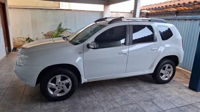 Renault Duster Dynamique 2.0 Hi-flex 16V Aut. 2015