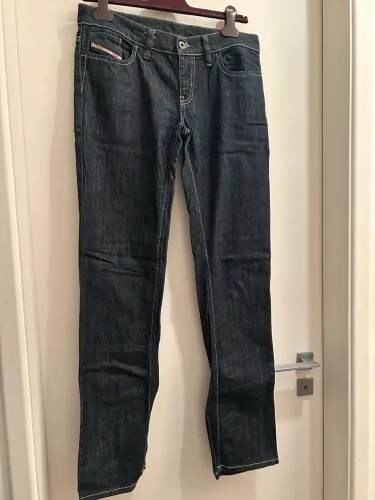 Calça Jeans feminina DIESEL