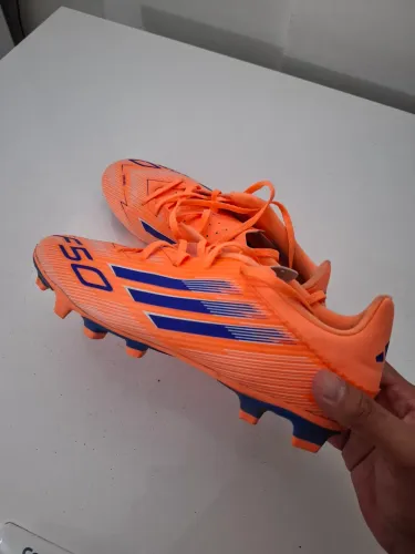 CHUTEIRA ORIGINAL - ADIDAS FE50