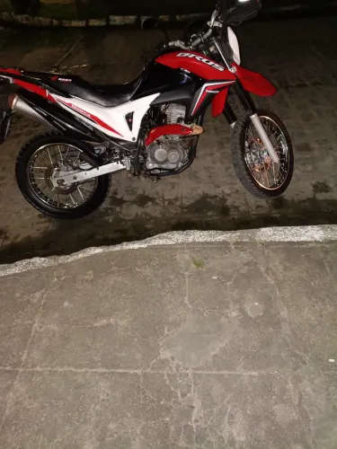 Bros 160