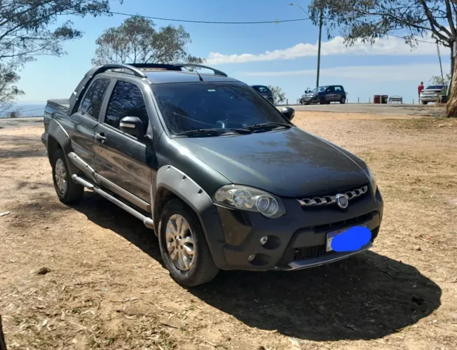 Fiat Strada Adventure1.8/ 1.8 Locker Flex CD 2013
