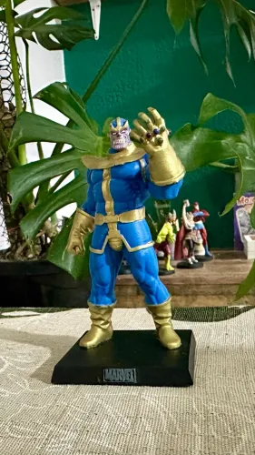 Thanos Eaglemoss Especial Marvel 