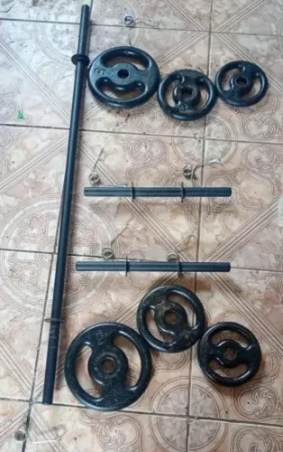 Vendo conjunto de barras e anilhas