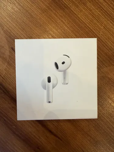 AirPods 4 Com cancelamento de ruído ativo NOVO!
