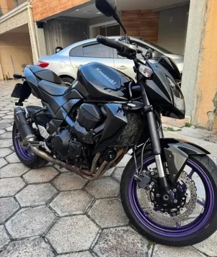 KAWASAKI Z750 