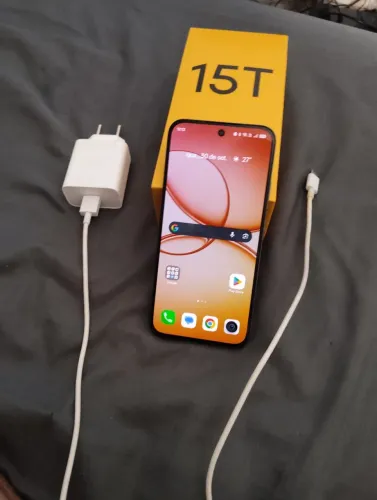 Realme 15