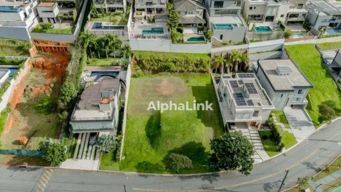 Terreno à venda, 622 m² por R$ 1.690.000,00 - Alphaville - Santana de Parnaíba/SP