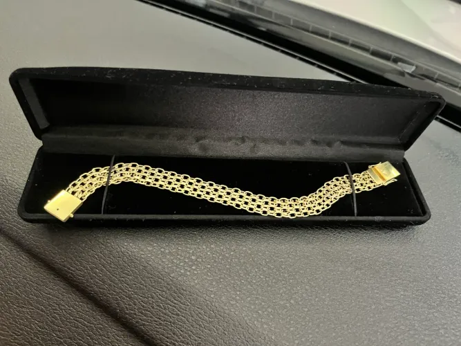 Pulsera de ouro nova sem detalhes