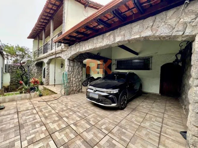 Casa à venda no bairro Jaraguá | Belo Horizonte