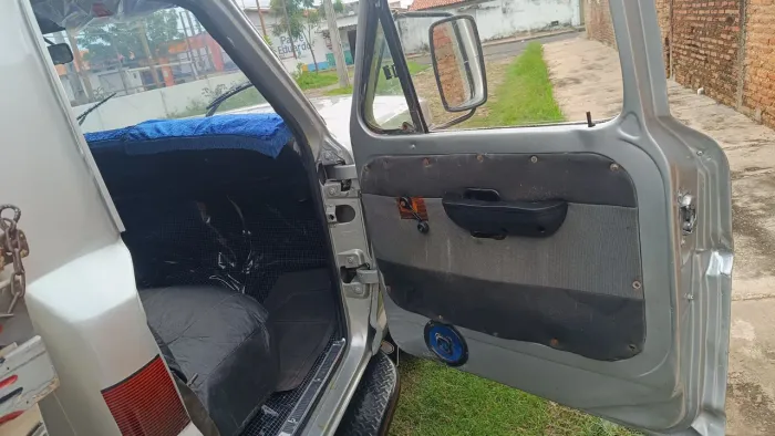 Ford F-1000 Cd/blazer 3.9 Dies. 1989
