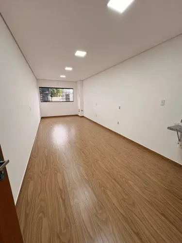 Sala nova na rua princial.