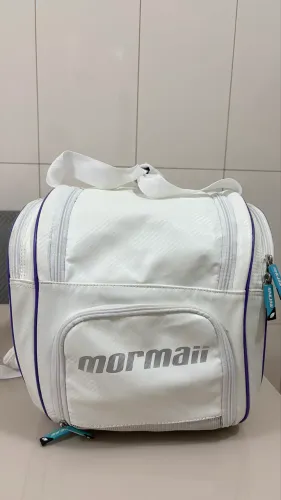 Raqueteira Vitória Marchezini autografada!