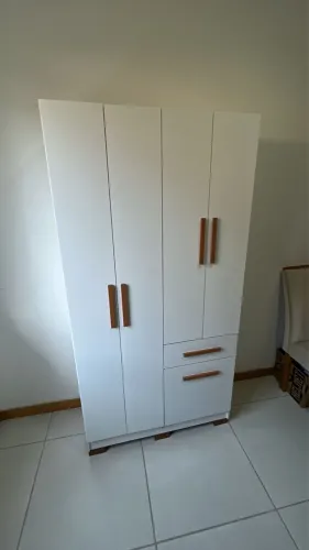 Guarda roupa