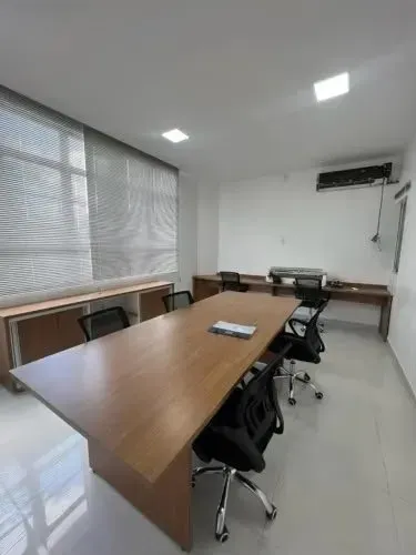 Sala Comercial Mobiliada para Locação na Avenida Porto Seguro