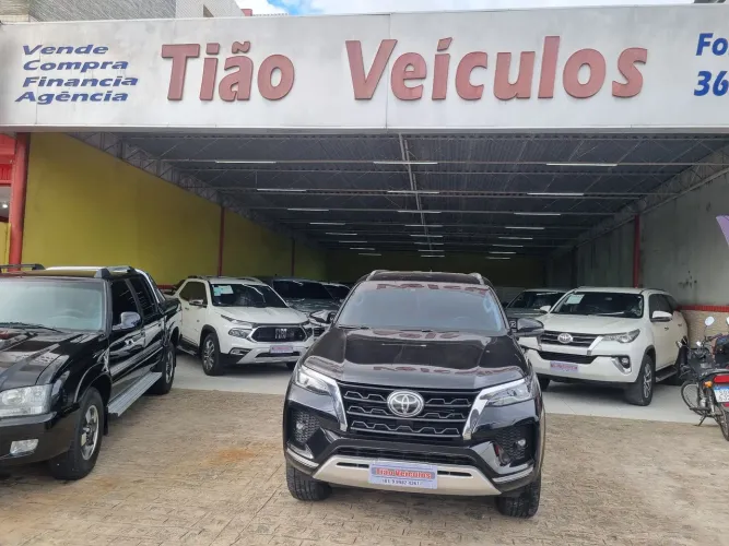 Toyota Hilux SW4 SRX 4X4 2.8 TDI 16V Dies. Aut. 2021