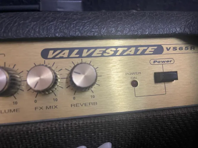 Oportunidade, Amplificador Marshall Valvestate Vs-65r Preto 127v  valor 2900
